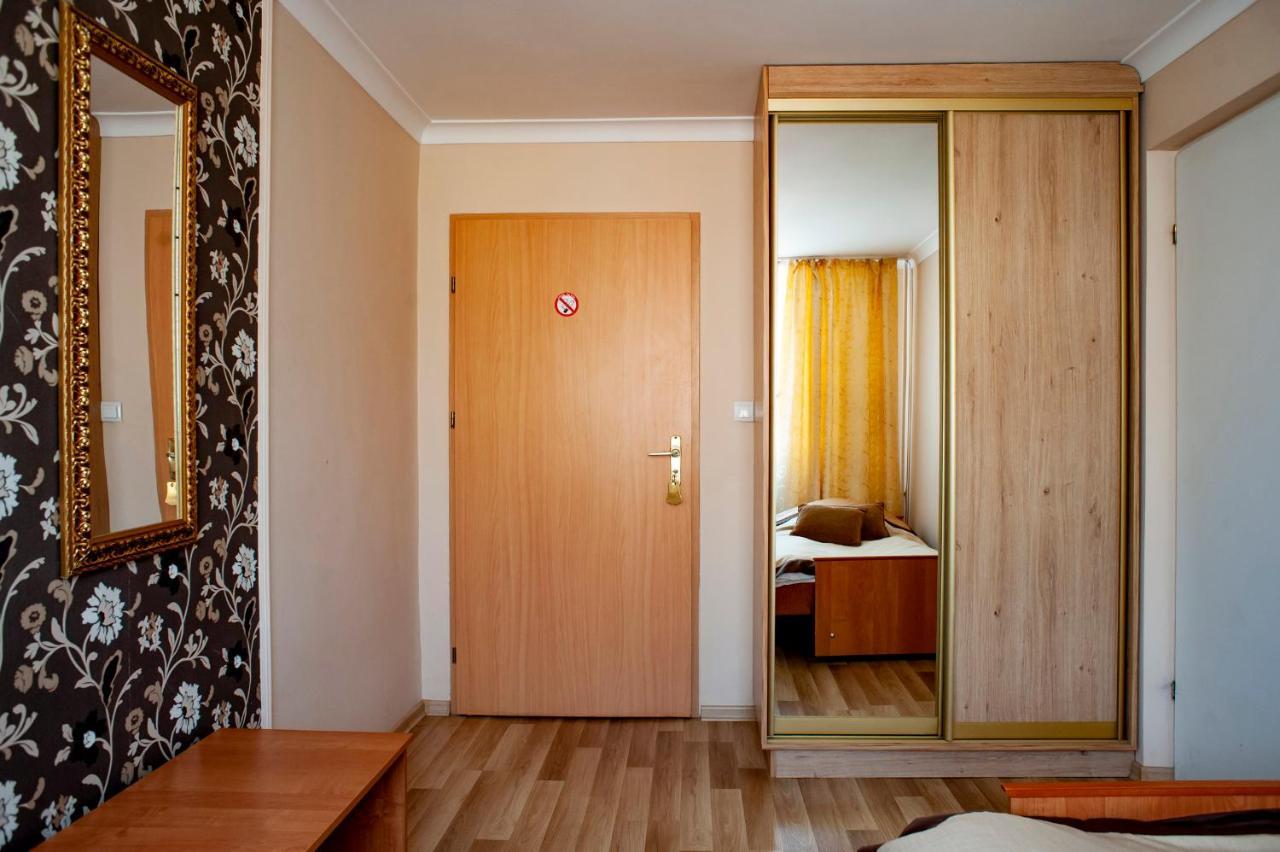 Hotel Livia فوومين المظهر الخارجي الصورة